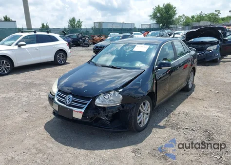 2007 Volkswagen Jetta Wolfsburg Edition from USA, damaged, VIN 3VWEG71K77M133224